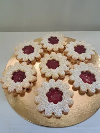 Linecké kolečko s marmeládou